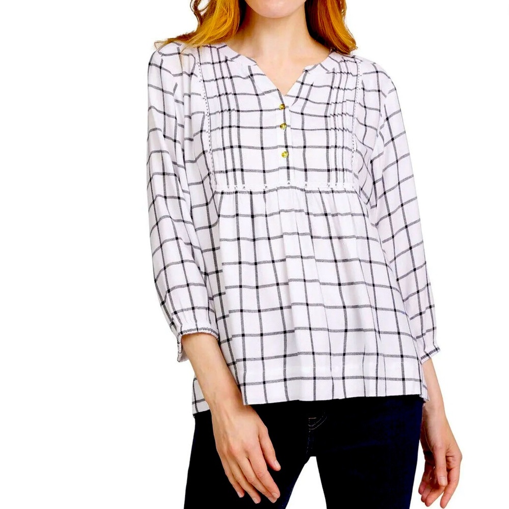 Women's White and Black Checkered Top